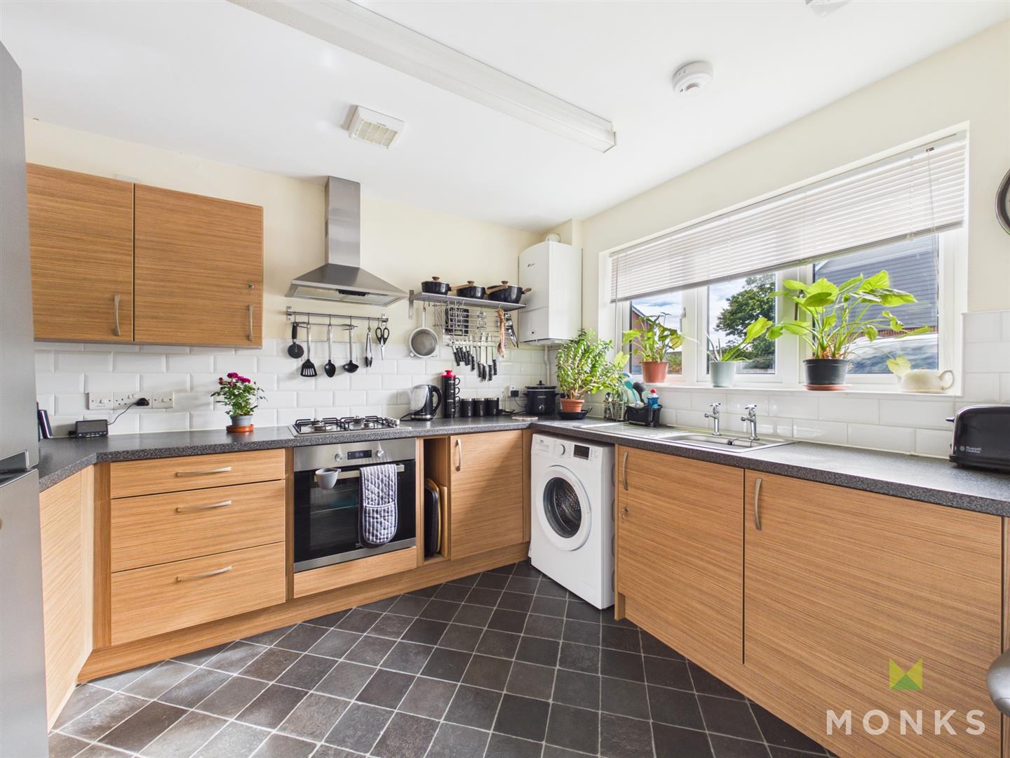 3 Cornovii Gardens, Oswestry, SY11 1JG For Sale